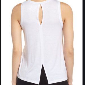 HALOGEN White Keyhole Tank